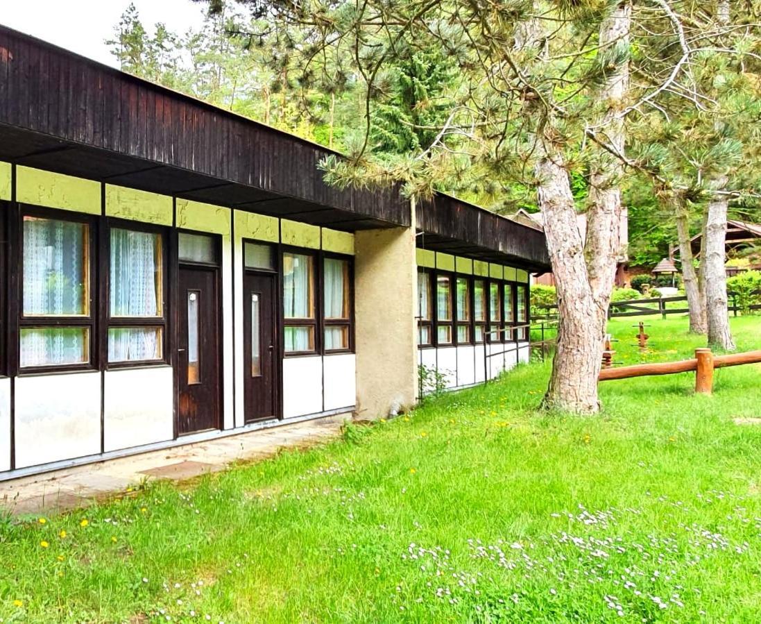Rekreacni Areal Prihrazy Hotel Zdar  Exterior foto